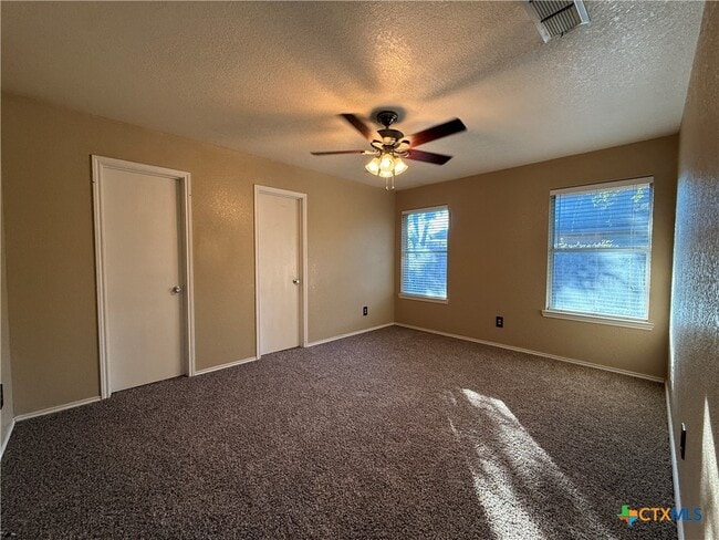 Building Photo - 1808 Sandstone Dr