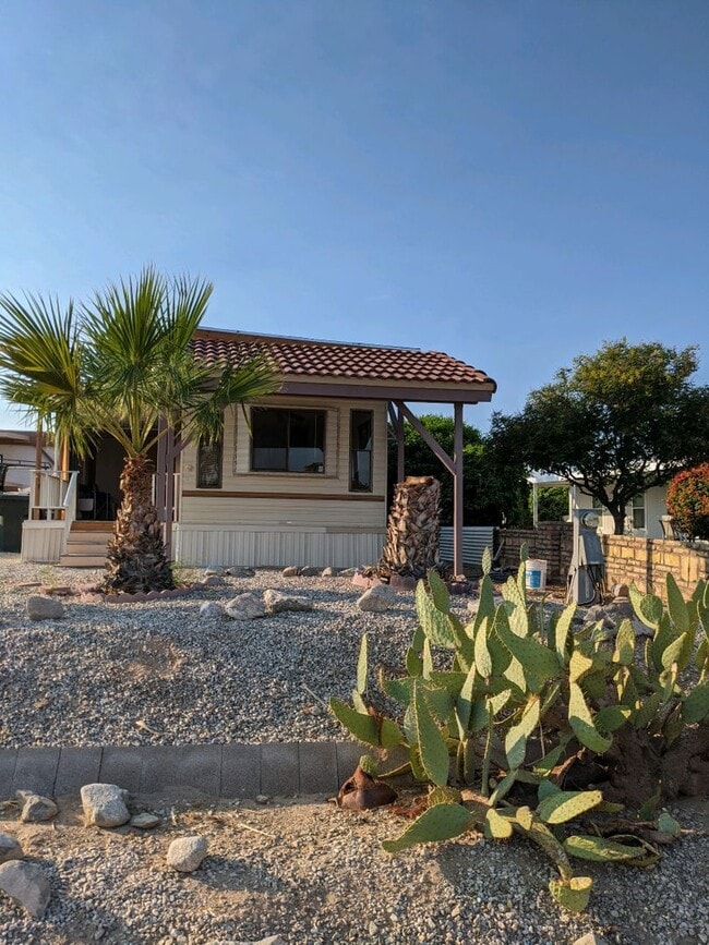 Building Photo - 1 Bedroom for Rent