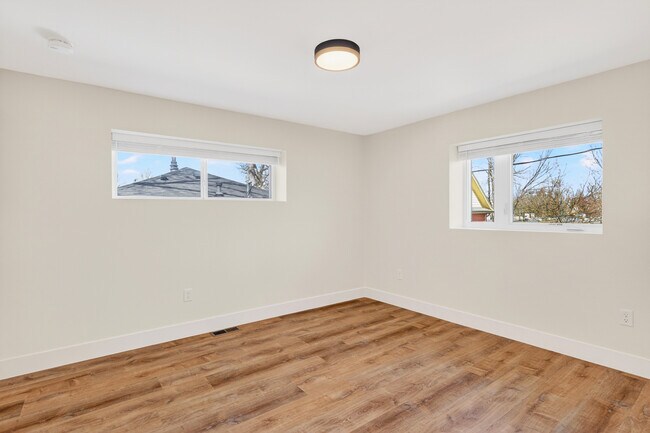 Building Photo - 3400 Tennyson St