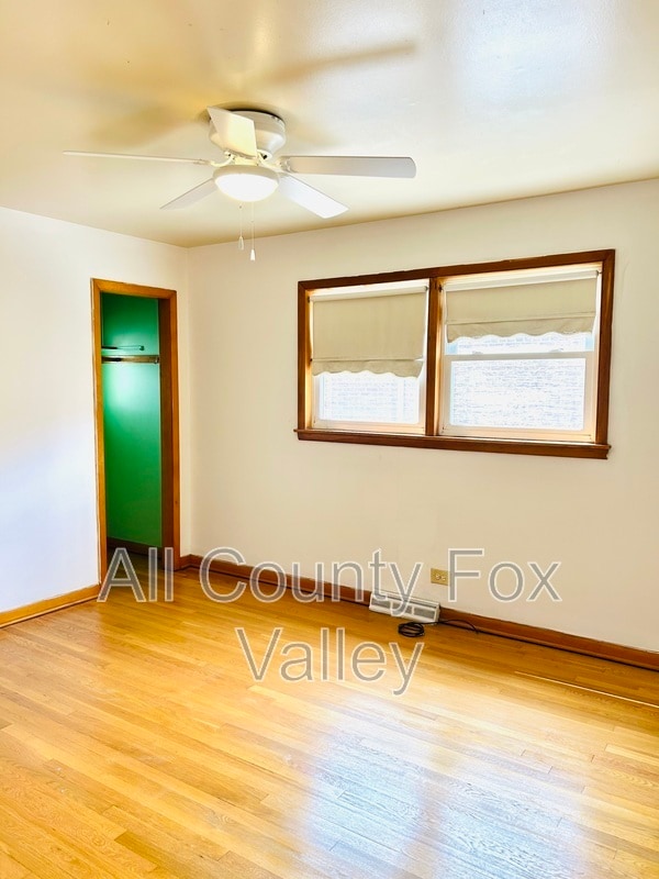 Building Photo - 14518 S Hoxie Ave