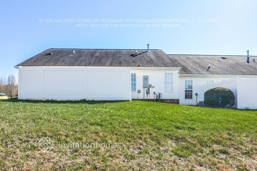 Building Photo - 5623 Roundup Cir