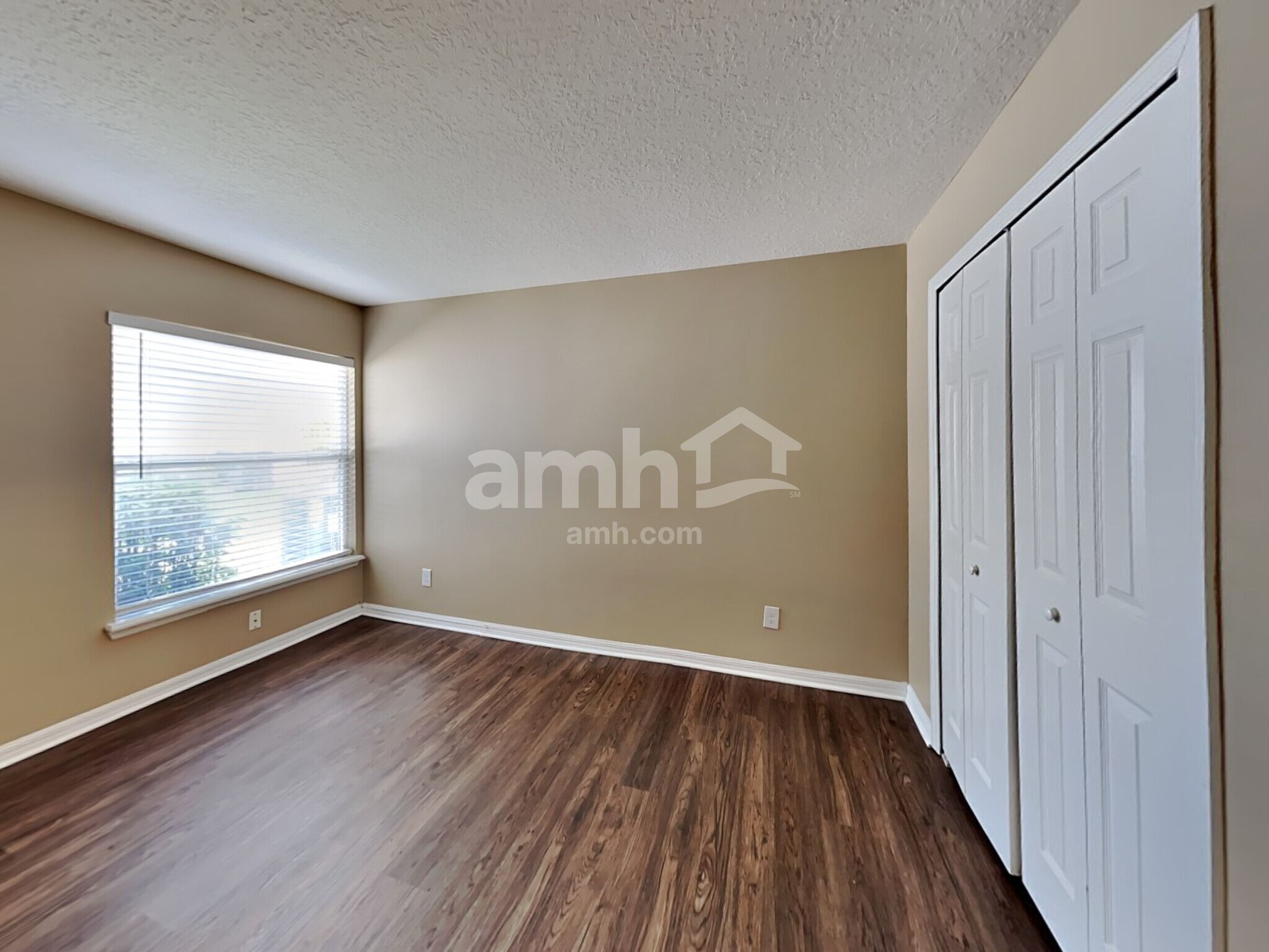 Building Photo - 1461 Whooping Dr