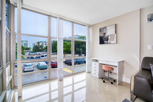 Building Photo - 200 172nd St