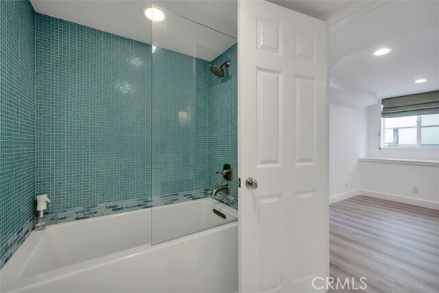 Building Photo - 225 33rd St