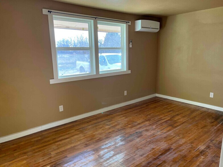 Building Photo - 3707 Tome Rd