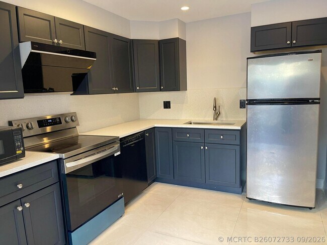 Building Photo - 3555 NW 91st Ln