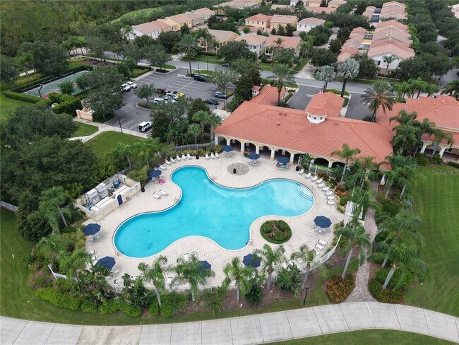 Building Photo - 8561 Insular Ln