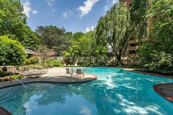 Building Photo - 111 Hamlet Hill Rd