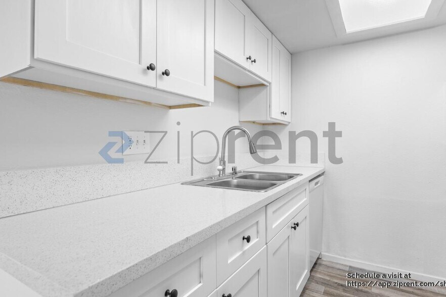 Building Photo - 3903 N Nellis Blvd