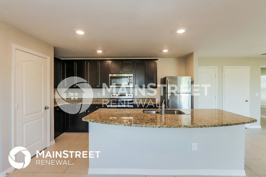 Building Photo - 2479 Caspian Dr