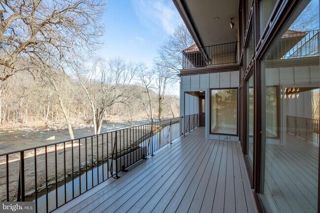 Building Photo - 15 Brandywine Falls Rd