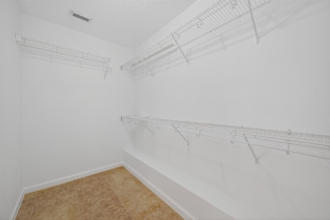 Building Photo - 15003 Sugar Sands Dr