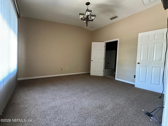 Building Photo - 5880 Sandstone Way