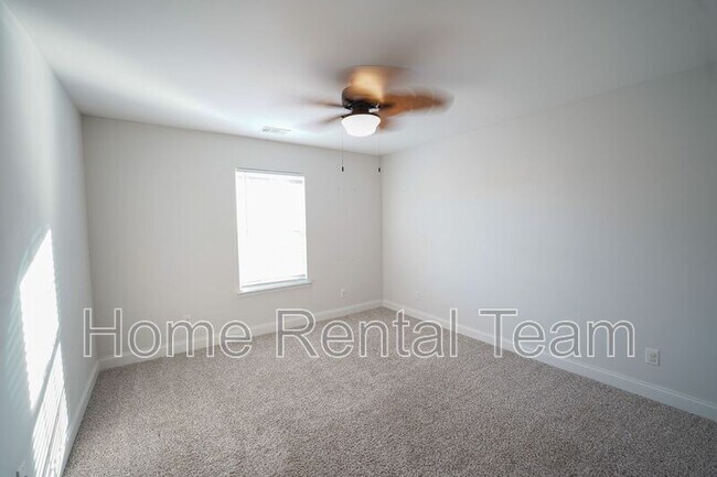 Building Photo - 363 Coconut Dr