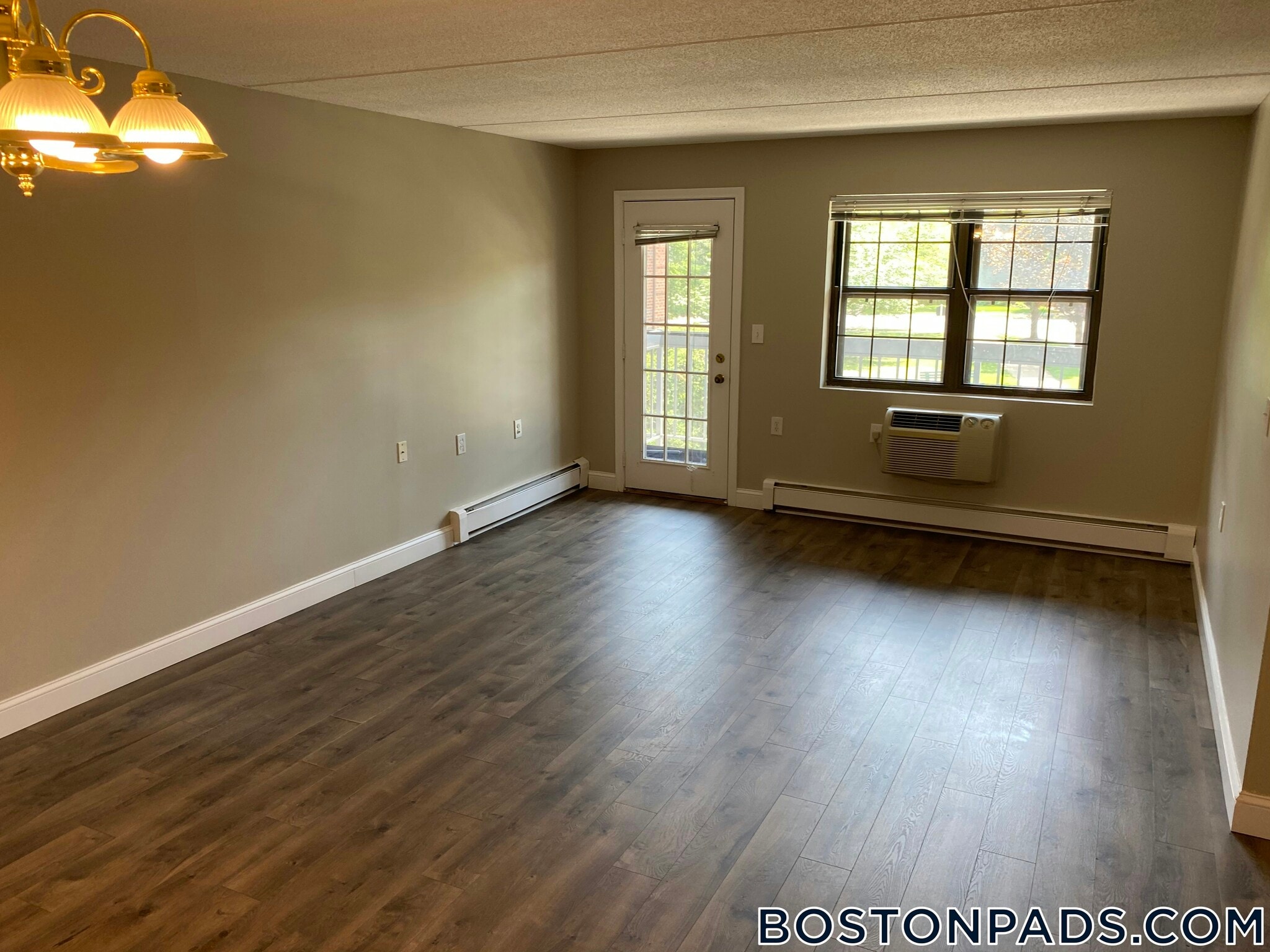 Building Photo - 757 Highland Ave
