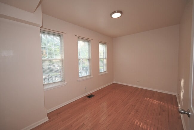 Building Photo - 5400 N Campbell Ave