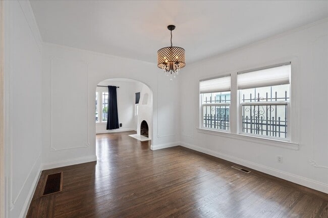 Building Photo - 2672 77th Ave