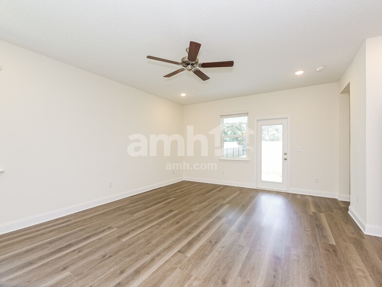 Building Photo - 96946 Blackrock Cv Wy