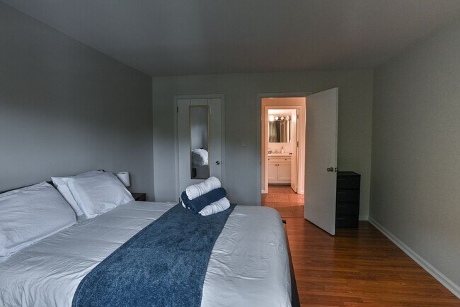 Building Photo - 2109 Cedar Run Dr