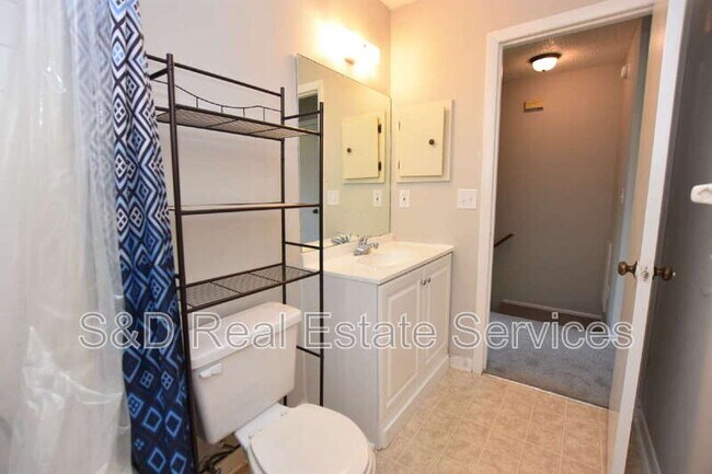 Building Photo - 1440 Ridge Lake Ct