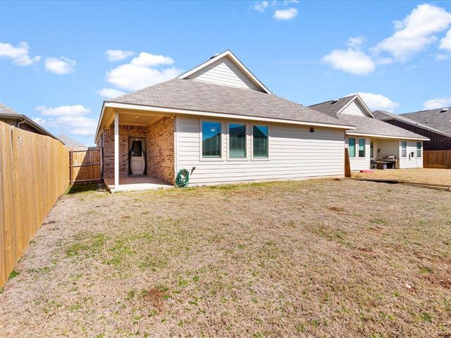 Building Photo - 2525 Starwater Dr