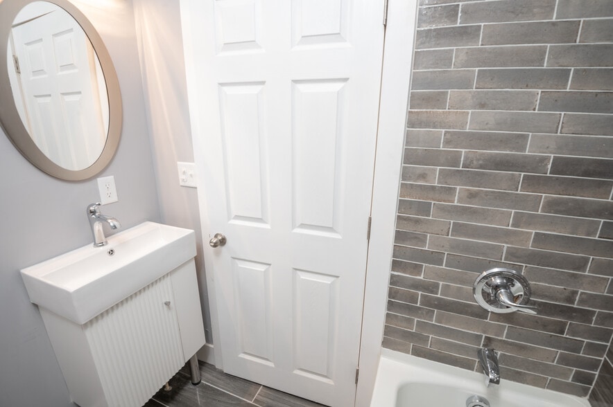 Main Bathroom - Apt. 1 - 2417 Kenton St