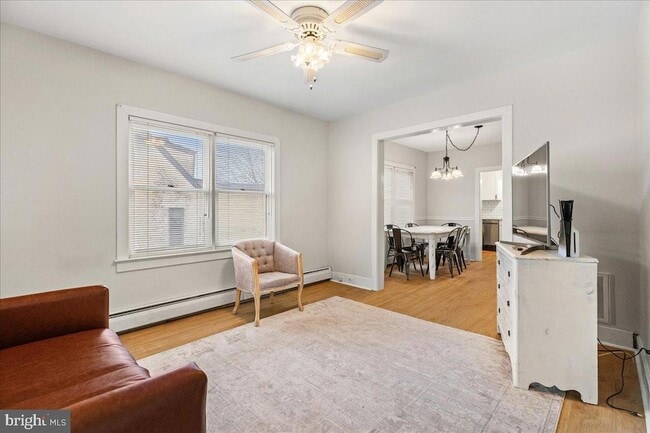 Building Photo - 21 Heathcote Brook Rd