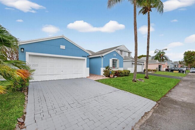 Building Photo - 14610 SW 145th Pl