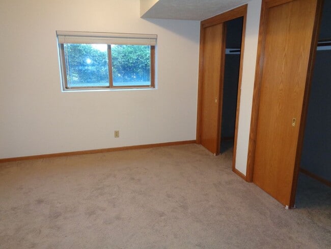 Building Photo - 5516 Ezekiel Pl