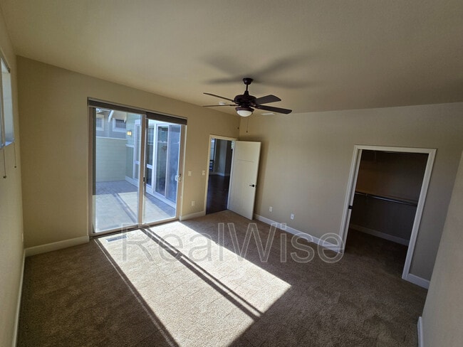 Building Photo - 11136 Desert Sky Loop