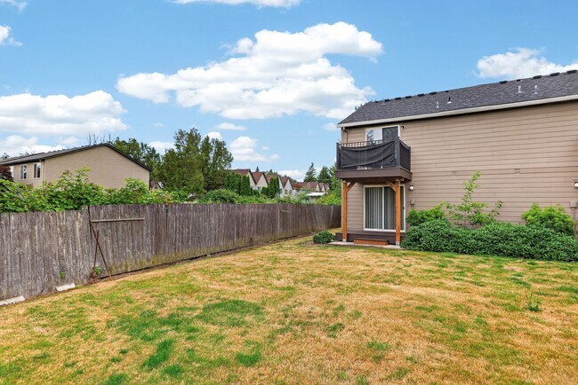Building Photo - Centrally Located Studio Apartment in Beaverton