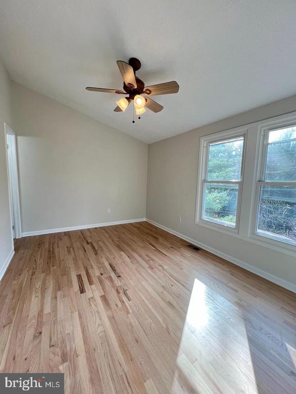 Building Photo - 3715 Bonnybridge Pl