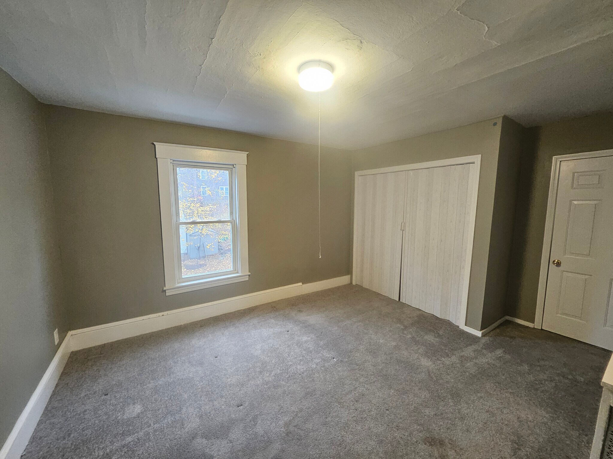 Building Photo - 26 Margerie St