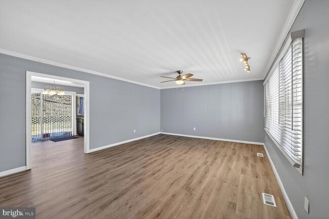 Building Photo - 1405 Pennington Ln