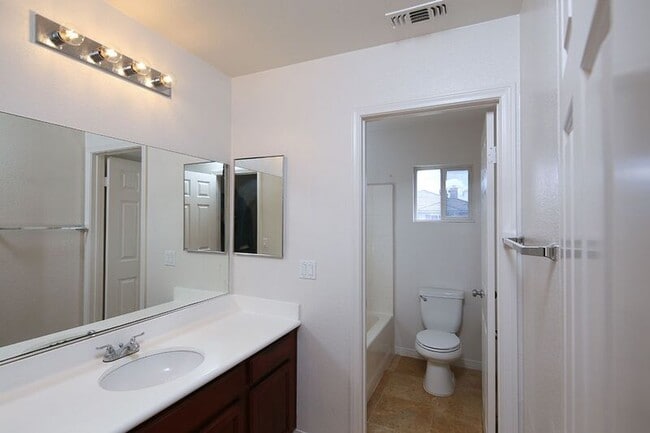 Building Photo - 26400 Castle Ln