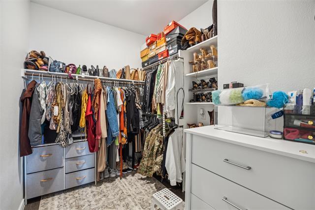 Building Photo - 2141 Buffalo Hill Dr