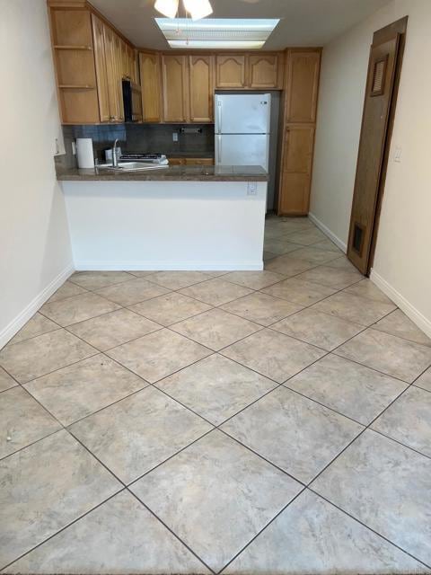 Building Photo - 9872 Shirley Gardens Dr