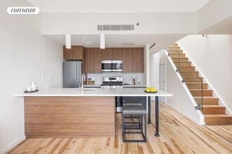 Building Photo - 1064 Hancock St