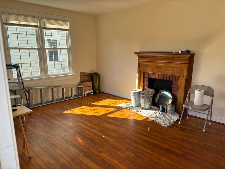 Building Photo - 5316 Smith Ave