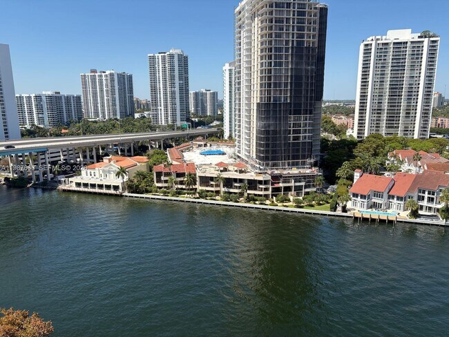 Building Photo - 19390 Collins Ave