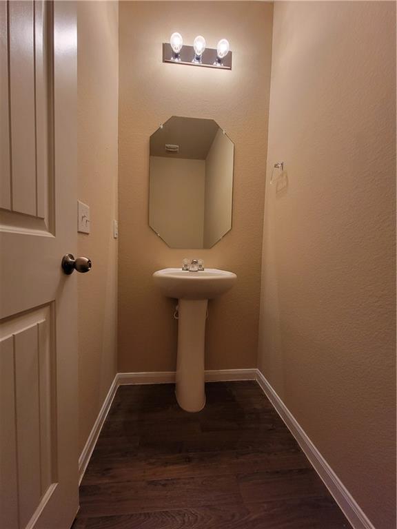 Building Photo - 408 Luna Vista Dr