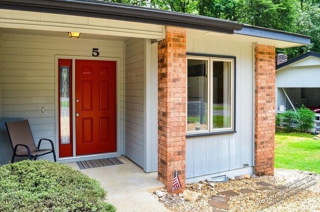 Building Photo - Cortez Golf Area | Townhome | Unfurnished
