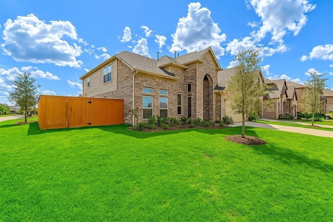 Building Photo - 33003 Franklin Brooks Dr
