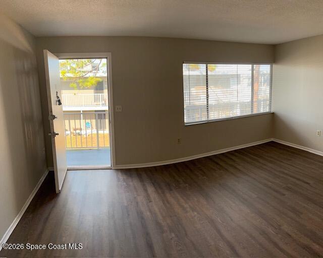 Building Photo - 800 N Fiske Blvd