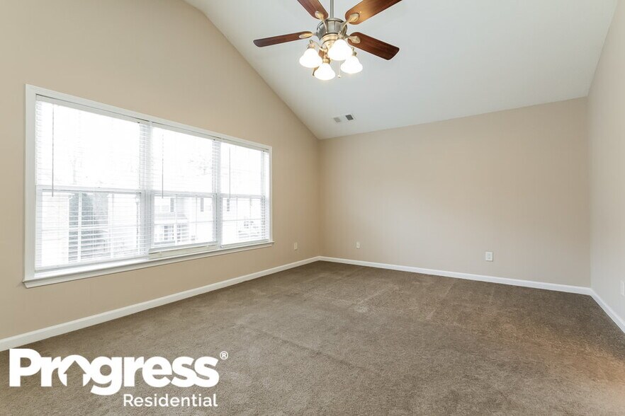 Building Photo - 205 Ashland Dr