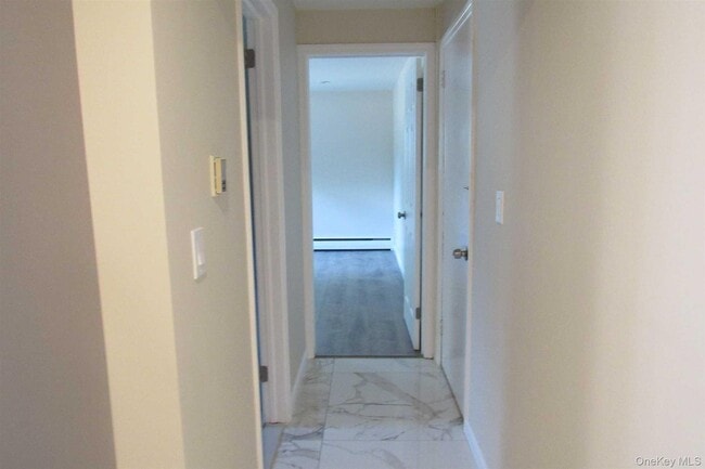 Building Photo - 1425 NY-82
