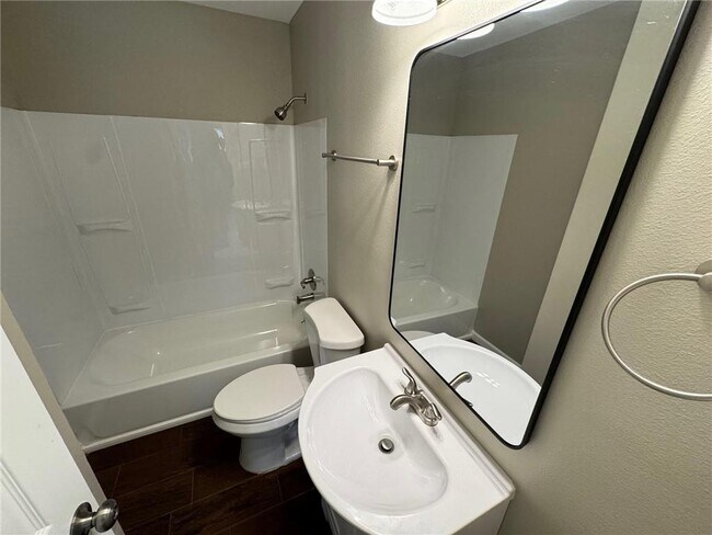 Building Photo - 4778 Ivywood Dr