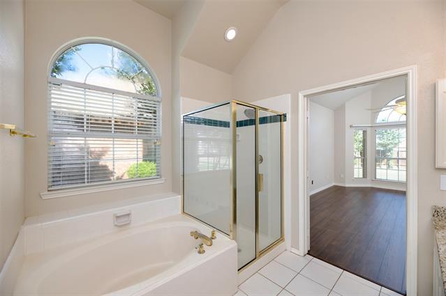 Building Photo - 2818 Cheverny Dr