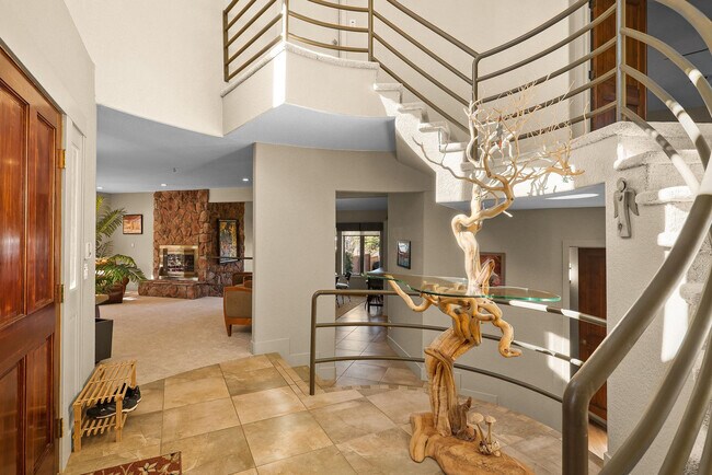 Building Photo - 77 Rainbow Trail