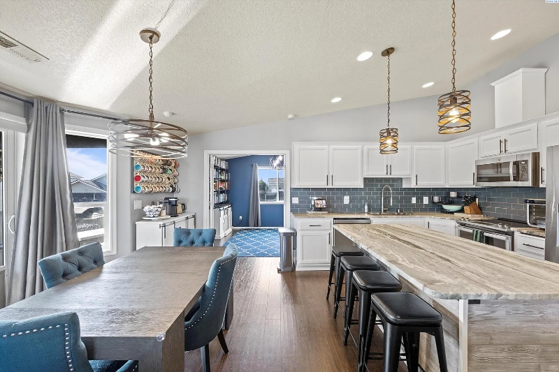 Building Photo - 5508 Jefferson Dr